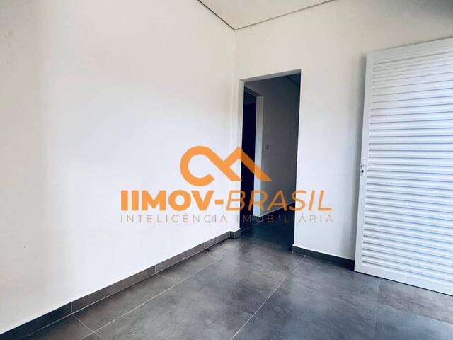 Casa para Venda em Campo Grande - 3