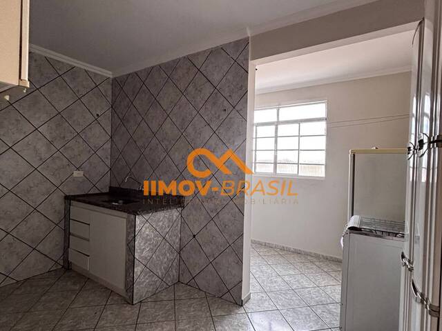 Apartamento para Locação em Campo Grande - 2
